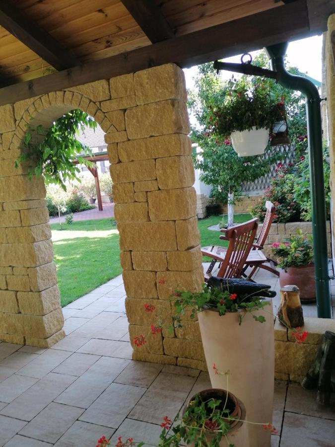 מלון פורבאך אם ניוסידלרסי Gastehaus Samira מראה חיצוני תמונה